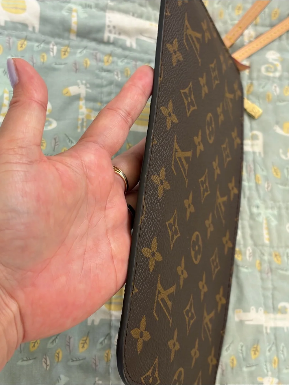 Louis Vuitton like new